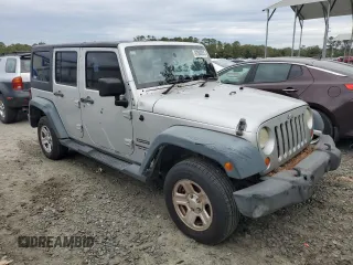2012 Jeep Wrangler Unlimited Sport RHD with VIN 1C4BJWKG3CL220996, listed as a Copart auction lot 87860055 with 175,725 mi miles and Clean title. Bid and sale history available at DreamBid. Image 4.