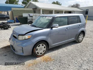 2011 Scion xB z VIN JTLZE4FE4B1128035, wystawiony jako Copart lot #49186195 z przebiegiem 118 411 mil mil oraz Szkoda całkowita • Salvage title. Historia ofert i sprzedaży dostępna na DreamBid. Obrazek 1.