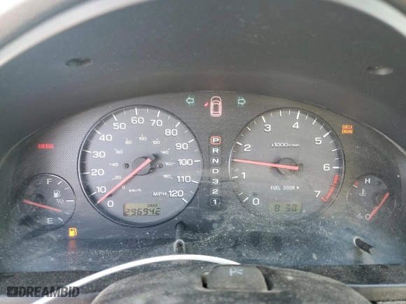 2000 Subaru Legacy Wagon Outback w/RB Equip with VIN 4S3BH6657Y7620094, listed as a Copart auction lot 48182655 with 296,942 mi miles and Salvage Title. Bid and sale history available at carsss.com. Image 9.