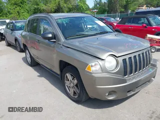 2008 Jeep Compass Sport with VIN 1J8FF47W78D658132, listed as a IAAI auction lot 42113871 with 131,040 mi miles and . Bid and sale history available at DreamBid. Image 1.