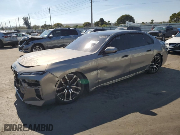 2024 BMW 7 Series 740i xDrive with VIN WBA33EH08RCR40142, listed as a Copart auction lot 87802195 with 6,409 mi miles and Salvage Title. Bid and sale history available at carsss.com. Image 1.