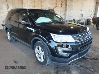 2017 Ford Explorer XLT z VIN 1FM5K8D82HGE17391, wystawiony jako IAAI lot #42072775 z przebiegiem 56 078 mil mil oraz . Historia ofert i sprzedaży dostępna na DreamBid. Obrazek 1.