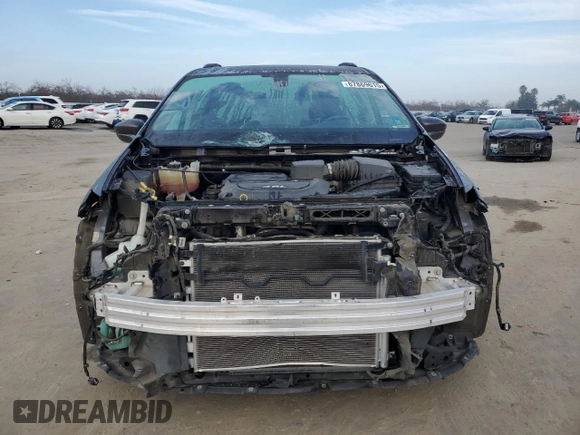 2017 Chrysler Pacifica Touring L with VIN 2C4RC1BG4HR593152, listed as a Copart auction lot 87869615 with 83,292 mi miles and Salvage Title. Bid and sale history available at DreamBid. Image 5.