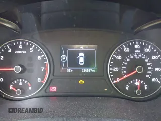 2016 Kia Optima LX z VIN 5XXGT4L30GG076989, wystawiony jako IAAI lot #41835878 z przebiegiem 150 567 mil mil oraz . Historia ofert i sprzedaży dostępna na DreamBid. Obrazek 7.
