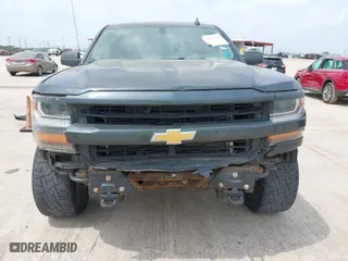 2017 Chevrolet Silverado 1500 LT with VIN 3GCUKREC1HG253015, listed as a IAAI auction lot 41951961 with 148,239 mi miles. Bid and sale history available at carsss.com. Image 6.