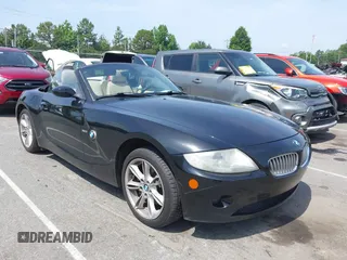 2005 BMW Z4 3.0i with VIN 4USBT53575LU11559, listed as a IAAI auction lot 42513436 with 111,538 mi miles and . Bid and sale history available at DreamBid. Image 1.