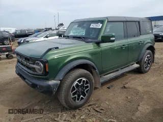 2022 Ford Bronco with VIN 1FMEE5BP9NLB50804, listed as a Copart auction lot 54220825 with 22,080 mi miles and Salvage title. Bid and sale history available at DreamBid. Image 1.