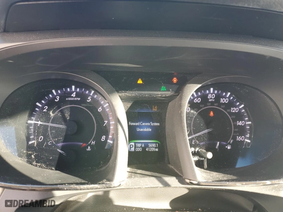 2016 Toyota Avalon Limited with VIN 4T1BK1EB2GU239986, listed as a Copart auction lot 42743565 with 41,209 mi miles and Salvage Title. Bid and sale history available at carsss.com. Image 9.