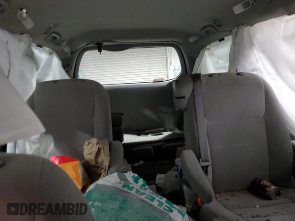 2018 Toyota Sienna LE Auto Access Seat with VIN 5TDKZ3DC1JS926071, listed as a Copart auction lot 45934695 with 0 mi miles and Salvage Title. Bid and sale history available at carsss.com. Image 10.