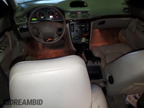 2005 Volvo S80 z VIN YV1TS592851411893, wystawiony jako Copart lot #43352335 z przebiegiem 201 199 mil mil oraz Nie do naprawy • Non repairable. Historia ofert i sprzedaży dostępna na DreamBid. Obrazek 8.