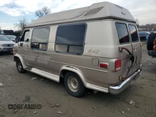 1994 Chevrolet Chevy Van z VIN 1GBEG25K1RF127765, wystawiony jako Copart lot #46389055 z przebiegiem Nie podano mil oraz Szkoda całkowita • Salvage title. Historia ofert i sprzedaży dostępna na DreamBid. Obrazek 2.