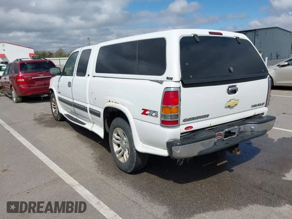 2001 Chevrolet Silverado 1500 LS with VIN 1GCEK19T21E163207, listed as a IAAI auction lot 42059312 with 253,281 mi miles and . Bid and sale history available at DreamBid. Image 3.