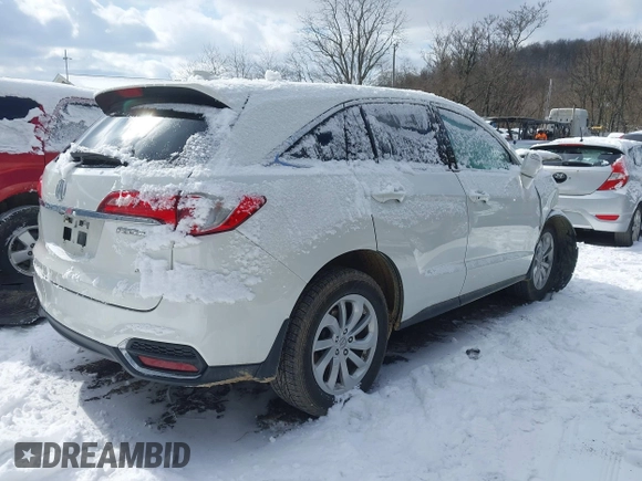 2018 Acura RDX w/Technology Pkg with VIN 5J8TB4H5XJL009580, listed as a IAAI auction lot 41592237 with 1 mi miles. Bid and sale history available at carsss.com. Image 4.
