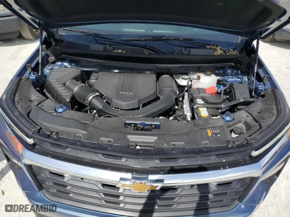 2024 Chevrolet Traverse FWD LS with VIN 1GNEREKS7RJ163900, listed as a Copart auction lot 77169804 with 9,670 mi miles and Salvage Title. Bid and sale history available at carsss.com. Image 12.