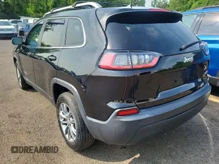 2021 Jeep Cherokee Latitude Plus z VIN 1C4PJLLB5MD223983, wystawiony jako IAAI lot #42741294 z przebiegiem 49 704 mil mil oraz . Historia ofert i sprzedaży dostępna na DreamBid. Obrazek 25.