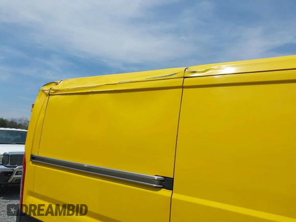 2020 Ram ProMaster Cargo with VIN 3C6TRVAG3LE127405, listed as a IAAI auction lot 41951679 with 220,859 mi miles and . Bid and sale history available at DreamBid. Image 18.