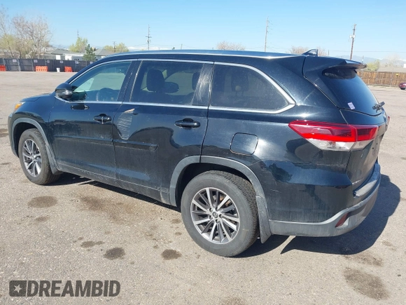 2017 Toyota Highlander XLE с VIN 5TDJZRFH7HS462950, выставлен на аукционе IAAI как лот 41980546 с пробегом 101 828 миль миль и . История ставок и продаж доступна на DreamBid. Изображение 3.