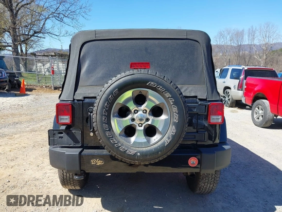 2017 Jeep Wrangler Unlimited Sahara with VIN 1C4BJWEG4HL605843, listed as a IAAI auction lot 41883085 with 93,752 mi miles. Bid and sale history available at carsss.com. Image 17.