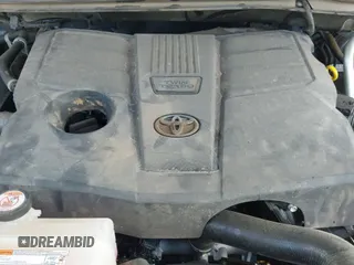 2022 Toyota Tundra SR5 with VIN 5TFLA5DB4NX001993, listed as a IAAI auction lot 42759965 with 98,468 mi miles and . Bid and sale history available at DreamBid. Image 20.