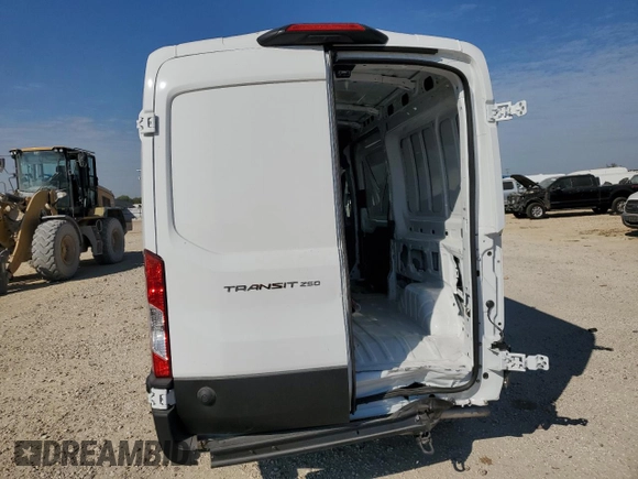 2024 Ford Transit Cargo with VIN 1FTBR1C8XRKA85811, listed as a Copart auction lot 74528914 with 1,725 mi miles and Salvage Title. Bid and sale history available at DreamBid. Image 6.