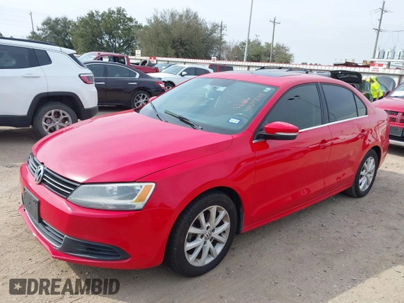 2014 Volkswagen Jetta Sedan SE w/Connectivity with VIN 3VWD07AJ8EM433021, listed as a IAAI auction lot 41695648 with 186,984 mi miles. Bid and sale history available at carsss.com. Image 2.