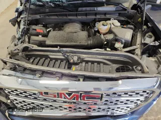 2020 GMC Sierra 1500 Denali with VIN 3GTU9FEL9LG310080, listed as a Copart auction lot 59624835 with 40,623 mi miles and Salvage title. Bid and sale history available at DreamBid. Image 11.