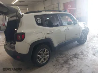 2018 Jeep Renegade Latitude with VIN ZACCJBBB2JPH23798, listed as a IAAI auction lot 41137881 with NaN miles. Bid and sale history available at carsss.com. Image 4.