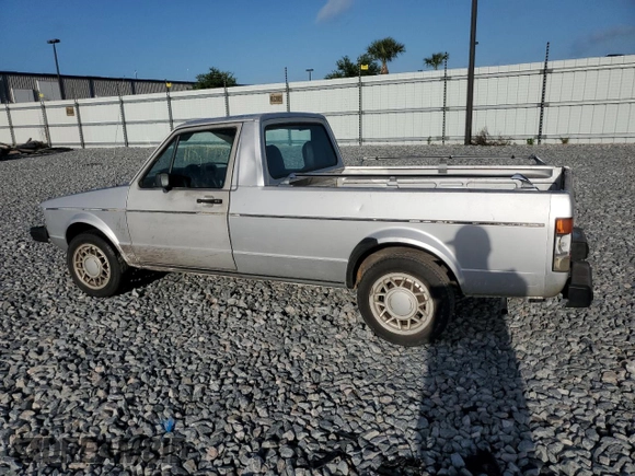 1982 Volkswagen Rabbit z VIN 1MB0174CV060266, wystawiony jako Copart lot #49385145 z przebiegiem 118 498 mil mil oraz Szkoda całkowita • Salvage title. Historia ofert i sprzedaży dostępna na DreamBid. Obrazek 2.