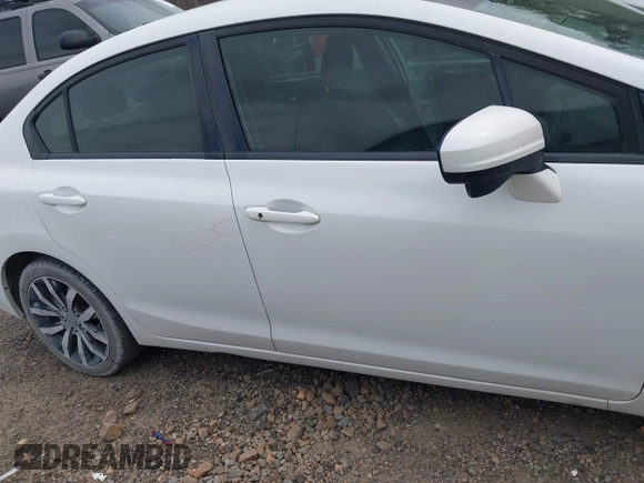 2014 Honda Civic EX-L with VIN 19XFB2F98EE217977, listed as a IAAI auction lot 41868254 with 220,906 mi miles and . Bid and sale history available at DreamBid. Image 12.