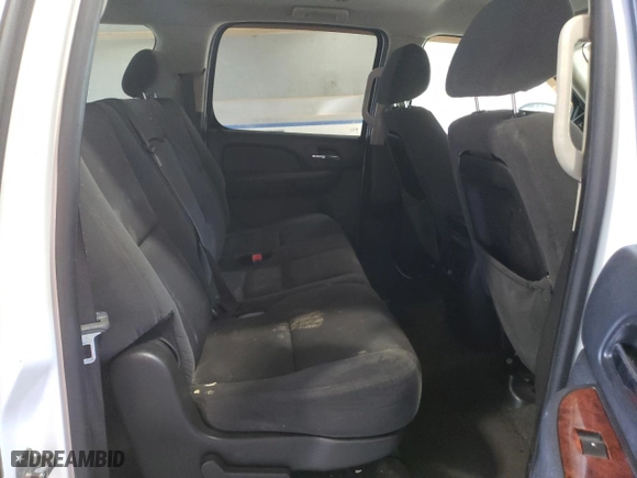 2009 Chevrolet Suburban LT w/1LT with VIN 1GNFK26389R272863, listed as a Copart auction lot 78642574 with 204,638 mi miles and Salvage Title. Bid and sale history available at carsss.com. Image 12.