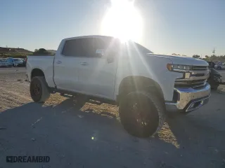 2019 Chevrolet Silverado 1500 LTZ with VIN 1GCUYGEL8KZ164679, listed as a Copart auction lot 82956864 with 105,209 mi miles and Non Repairable. Bid and sale history available at carsss.com. Image 4.