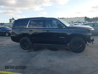 2019 Chevrolet Tahoe LT с VIN 1GNSKBKC4KR272918, выставлен на аукционе IAAI как лот 41322220 с пробегом 186 883 миль миль и . История ставок и продаж доступна на DreamBid. Изображение 14.