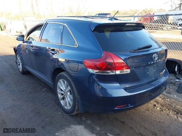 2015 Toyota Venza LE with VIN 4T3BA3BB7FU066796, listed as a IAAI auction lot 41512975 with NaN miles. Bid and sale history available at carsss.com. Image 3.