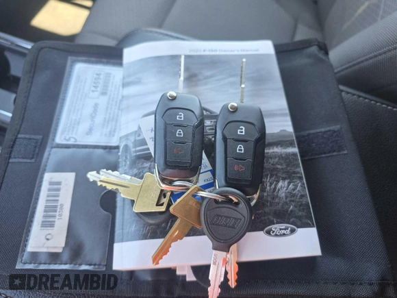 2020 Ford F-150 XL z VIN 1FTFX1E43LKD53512, wystawiony jako IAAI lot #42792761 z przebiegiem 46 026 mil mil oraz . Historia ofert i sprzedaży dostępna na DreamBid. Obrazek 2.