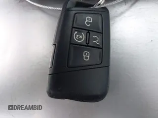 2021 Volkswagen Atlas SE z VIN 1V2JR2CA9MC547054, wystawiony jako IAAI lot #42090923 z przebiegiem 40 011 mil mil oraz . Historia ofert i sprzedaży dostępna na DreamBid. Obrazek 11.