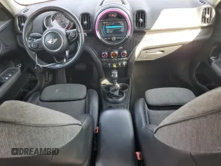 2018 MINI Countryman Cooper S E with VIN WMZYU7C4XJ3E56623, listed as a Copart auction lot 72434664 with 162,692 mi miles and Clean Title. Bid and sale history available at carsss.com. Image 8.