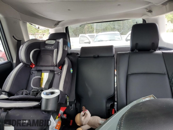 2023 Toyota 4Runner TRD Sport with VIN JTESU5JR5P6172096, listed as a Copart auction lot 75617604 with 11,061 mi miles and Salvage title. Bid and sale history available at DreamBid. Image 10.