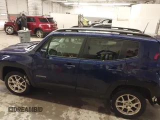 2020 Jeep Renegade Latitude with VIN ZACNJBBB6LPL35711, listed as a IAAI auction lot 41567345 with 48,614 mi miles. Bid and sale history available at carsss.com. Image 13.