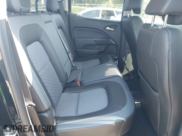 2020 Chevrolet Colorado 2WD Z71 z VIN 1GCGSDEN2L1122555, wystawiony jako IAAI lot #42096724 z przebiegiem 120 679 mil mil oraz . Historia ofert i sprzedaży dostępna na DreamBid. Obrazek 8.