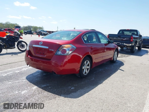 2009 Nissan Altima 2.5 with VIN 1N4AL21E79N467360, listed as a IAAI auction lot 41985550 with 210,485 mi miles. Bid and sale history available at carsss.com. Image 4.