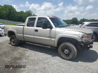 2005 GMC Sierra 2500HD SLT with VIN 1GTHK29U95E103121, listed as a Copart auction lot 57219545 with Not provided miles and Salvage title. Bid and sale history available at DreamBid. Image 4.