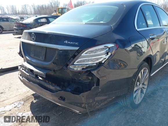 2017 Mercedes-Benz C 300 with VIN 55SWF4KB7HU184461, listed as a IAAI auction lot 41761593 with 55,161 mi miles and . Bid and sale history available at carsss.com. Image 19.