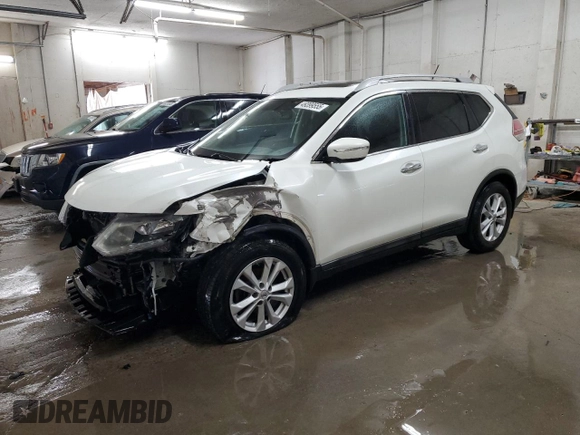 2015 Nissan Rogue SL with VIN 5N1AT2MT5FC824526, listed as a Copart auction lot 49399555 with 199,701 mi miles and Salvage Title. Bid and sale history available at carsss.com. Image 1.