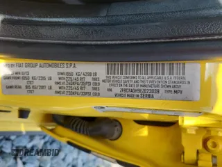 2014 FIAT 500L Trekking z VIN ZFBCFADH9EZ023039, wystawiony jako Copart lot #58211895 z przebiegiem 44 921 mil mil oraz Szkoda całkowita • Salvage title. Historia ofert i sprzedaży dostępna na DreamBid. Obrazek 13.