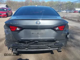 2020 Nissan Altima 2.5 SL with VIN 1N4BL4EV0LC183713, listed as a IAAI auction lot 41985882 with 90,704 mi miles. Bid and sale history available at carsss.com. Image 16.