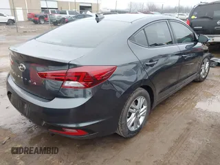 2020 Hyundai Elantra SEL with VIN 5NPD84LF9LH568174, listed as a IAAI auction lot 41498516 with 81,501 mi miles and . Bid and sale history available at DreamBid. Image 4.