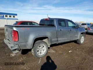 2020 Chevrolet Colorado 4WD LT with VIN 1GCGTCEN1L1102062, listed as a Copart auction lot 46089015 with 38,008 mi miles and Salvage Title. Bid and sale history available at carsss.com. Image 3.