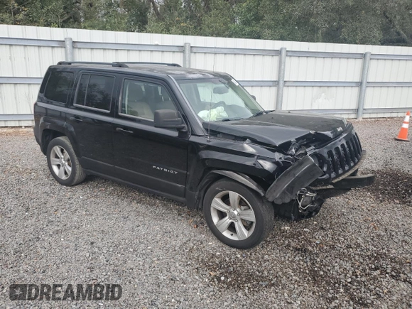 2013 Jeep Patriot Latitude with VIN 1C4NJPFA9DD218707, listed as a Copart auction lot 84627144 with 127,365 mi miles and Salvage Title. Bid and sale history available at carsss.com. Image 4.
