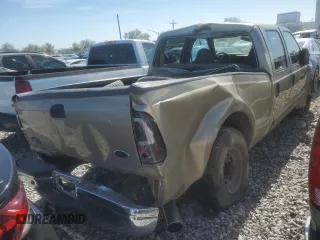 2001 Ford F-250 XL with VIN 3FTNW20F61MA43437, listed as a Copart auction lot 45398465 with 366,698 mi miles and Salvage title. Bid and sale history available at DreamBid. Image 3.