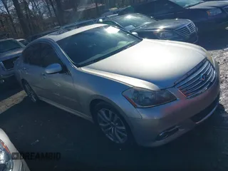 2008 Infiniti M with VIN JNKAY01E48M605049, listed as a IAAI auction lot 41451145 with 242,038 mi miles and . Bid and sale history available at carsss.com. Image 1.